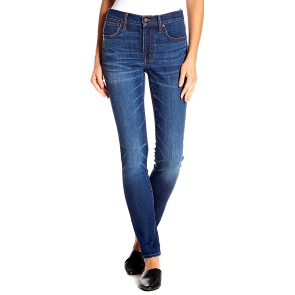 Madewell 9" High-Rise Skinny Jeans in Davis Wash